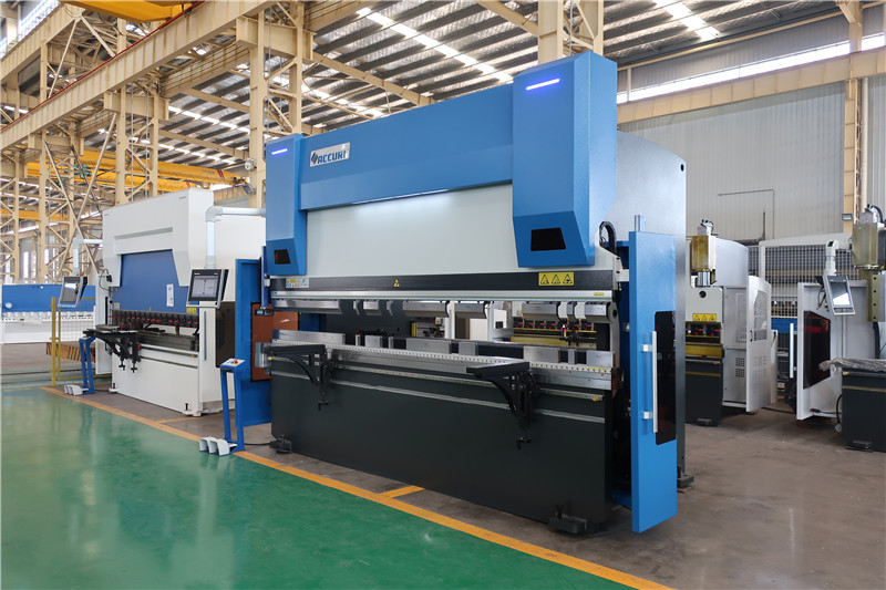 ACCURL cnc กดแป้นเบรค DA58T 4 แกน 4000 มม