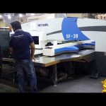 servo CNC cnc ไฮดรอลิกกดเครื่องกด