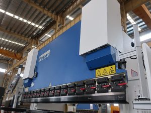ไฮดรอลิก cnc press brake 300T 3200 พร้อมตัวควบคุม E21