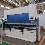 เครื่องเชื่อมความทนทาน 80T / 3200mm อุณหภูมิสูงปั๊มความร้อนปั๊มกดด้วยระบบ contraly DA66T