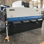 เครื่องตัดแผ่นไฮดรอลิค